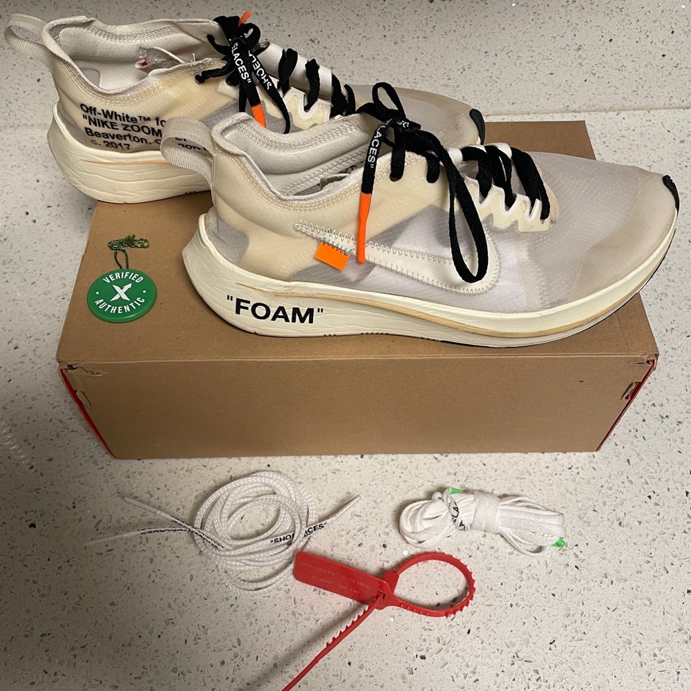 Nike Off-White x Zoom Fly The 10 - Picture 2 of 12